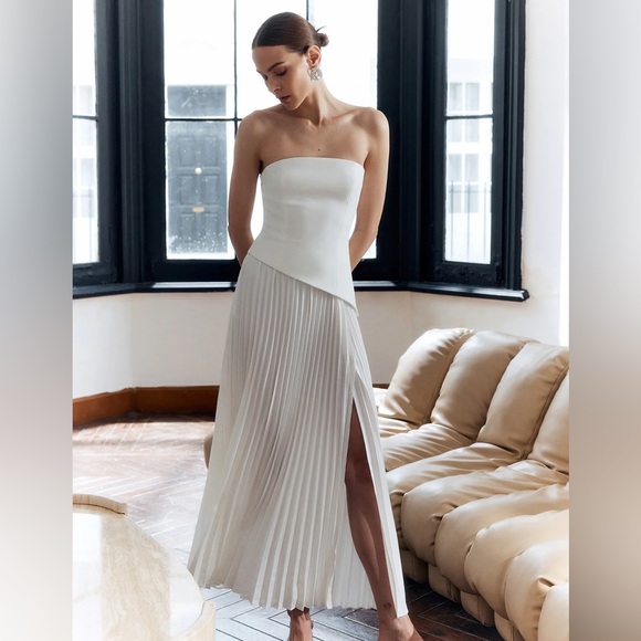 165 Solid Pleated Strapless Split Dress - Picture 1 of 7